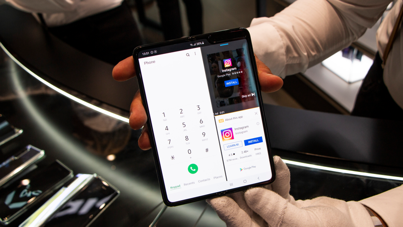Illustration for article titled Can You Spot the Upgrades on the New Samsung Galaxy Fold?